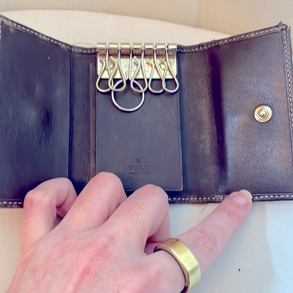 Gucci LAST CHANCE! Sale!🎉6-ring Key Holder With Bow - Picture 4 of 6